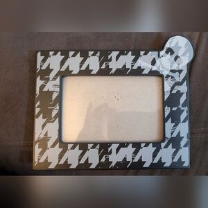 SOLD | Halloween Houndstooth picture frame with Skull & Crossbones
